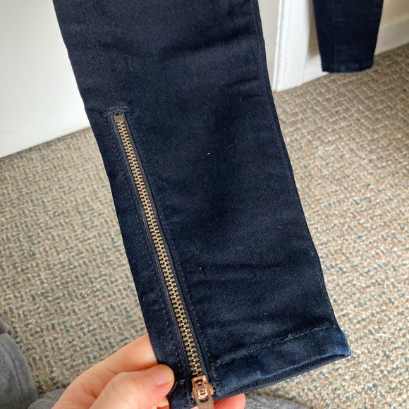 Rag & Bone Multi Pocket Zipper Ankle Skinny Jean - Picture 3 of 8